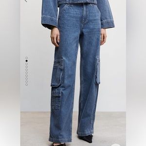 Brand new! Cargo jeans by MANGO